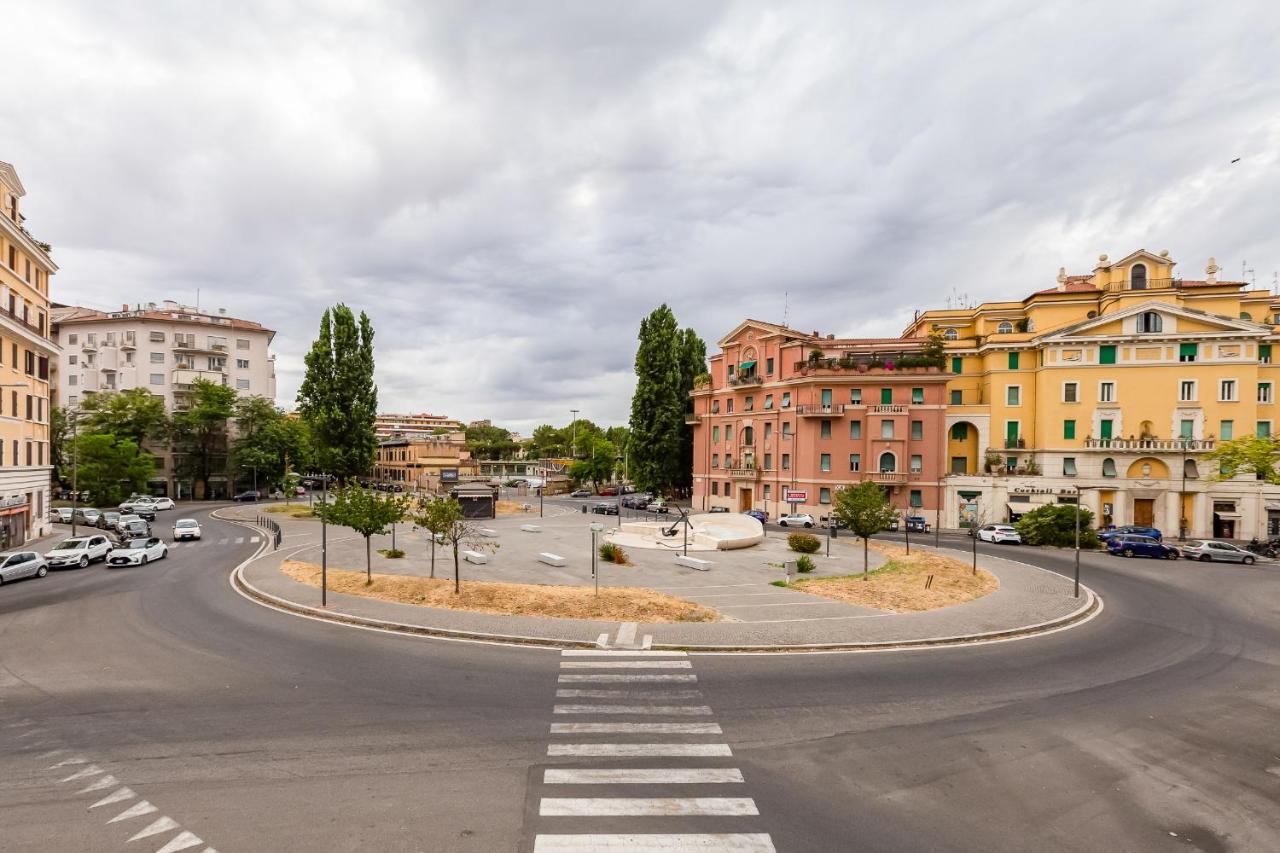 Appartement Bmga L Elegant Four-room Apt For 8 Guests In Prati *